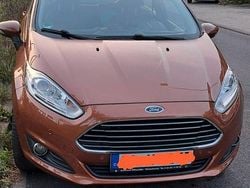 Braun Gebraucht 2013 Ford Fiesta Individual Limousine | 4.999 € (Etwas zu teuer)