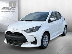 Weiß Neu 2025 Toyota Yaris Hybrid Comfort Limousine | 21.888 € (Superpreis)