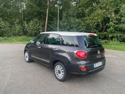 Grau Gebraucht 2014 Fiat 500L Living Van / Kleinbus | 4.655 € (Guter Preis)