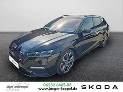 Schwarz Gebraucht 2021 Skoda Octavia RS Kombi | 31.900 € (Fairer Preis)
