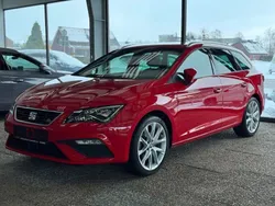 Rot Gebraucht 2020 Seat Leon ST FR Kombi | 13.900 € (Guter Preis)
