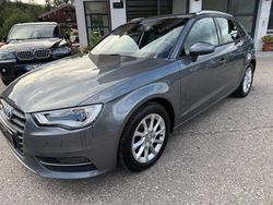 Grau Gebraucht 2016 Audi A3 Attraction Limousine | 13.699 € (Fairer Preis)