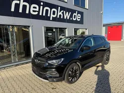Diamant schwarz/karbon schwarz Gebraucht 2021 Opel Grandland X Ultimate SUV | 18.500 € (Superpreis)