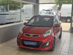 Rot Gebraucht 2011 Kia Picanto Edition 7 Kleinwagen | 4.990 € (Teuer)