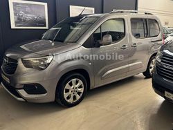 Grau Gebraucht 2019 Opel Combo Life Innovation Van / Kleinbus | 12.999 € (Fairer Preis)