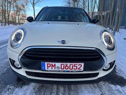 Beige Gebraucht 2016 Mini Cooper D Clubman Kombi | 11.300 € (Etwas zu teuer)