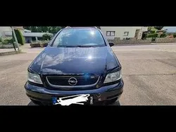 Schwarz Gebraucht 2004 Opel Zafira OPC Van / Kleinbus | 3.500 € (Etwas zu teuer)