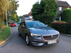Grau Gebraucht 2018 Opel Insignia Innovation Kombi | 13.499 € (Fairer Preis)