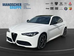 Weißschwarz Neu 2025 Alfa Romeo Giulia Premium Limousine | 56.990 € (Fairer Preis)