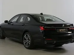 BMW 750