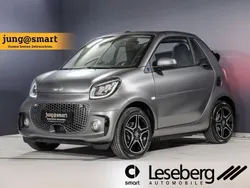 Grau Gebraucht 2024 Smart ForTwo Electric Drive Prime Cabrio | 19.840 € (Etwas zu teuer)