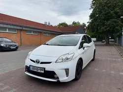 Weiß Gebraucht 2012 Toyota Prius Kleinwagen | 8.500 € (Teuer)