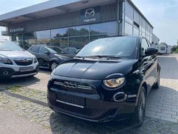 Schwarz Gebraucht 2022 Fiat 500e Icon Limousine | 15.900 € (Guter Preis)