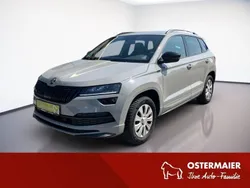 Grau Gebraucht 2021 Skoda Karoq SportLine SUV | 28.380 € (Fairer Preis)
