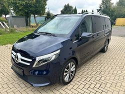 Blau Gebraucht 2022 Mercedes V250 Edition Van / Kleinbus | 49.990 € (Fairer Preis)