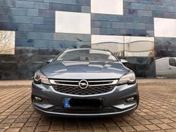 Blau Gebraucht 2016 Opel Astra Innovation Kombi | 7.000 € (Guter Preis)