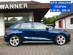 Blau Gebraucht 2024 Audi A3 Sportback S-Line Limousine | 33.999 €