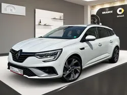 Weiß Gebraucht 2020 Renault Mégane IV Bose Edition Limousine | 18.988 € (Etwas zu teuer)