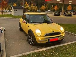 Gelb Gebraucht 2003 Mini ONE Kleinwagen | 1.550 € (Guter Preis)
