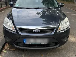 Schwarz Gebraucht 2009 Ford Focus Kombi | 2.400 € (Guter Preis)