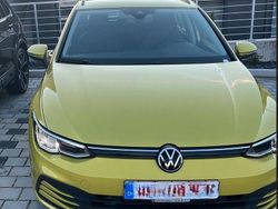 Gelb Gebraucht 2021 VW Golf VIII Life Kombi | 21.900 € (Fairer Preis)