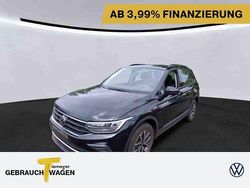 Schwarz Gebraucht 2022 VW Tiguan Life SUV | 31.950 € (Etwas zu teuer)