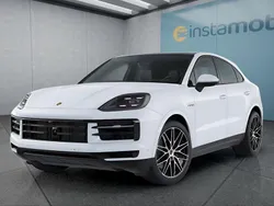 Weiß Gebraucht 2023 Porsche Cayenne SUV | 105.499 €