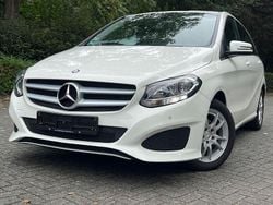 Weiß Gebraucht 2016 Mercedes B160 Van / Kleinbus | 8.900 €