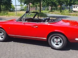 Rot Gebraucht 1972 Fiat 124 Spider Cabrio | 17.900 €