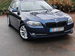 Blau Gebraucht 2011 BMW 520 Kombi | 8.200 € (Guter Preis)