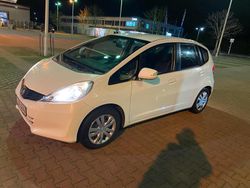 Weiß Gebraucht 2014 Honda Jazz Kleinwagen | 2.999 €