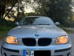 Silber Gebraucht 2006 BMW 118 Kleinwagen | 2.800 € (Fairer Preis)