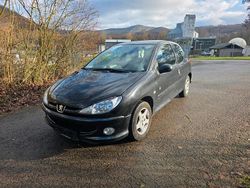 Schwarz Gebraucht 2008 Peugeot 206 Kleinwagen | 1.530 €