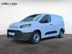Weiß Neu 2025 Toyota Proace City Van | 26.690 € (Etwas zu teuer)