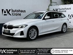 Weiß Gebraucht 2022 BMW 320 Limousine | 25.890 € (Fairer Preis)