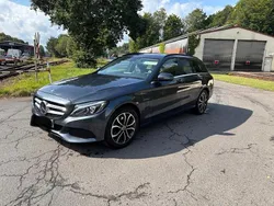 Grau Gebraucht 2015 Mercedes C220 Kombi | 15.000 €