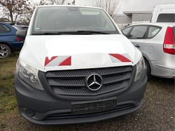 Weiß Gebraucht 2016 Mercedes Vito Van / Kleinbus | 9.950 € (Etwas zu teuer)