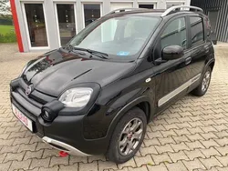 Schwarz Gebraucht 2015 Fiat Panda Cross Cross Kleinwagen | 8.995 €