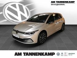 Ivory silver (silber) Gebraucht 2024 VW Golf VIII Move Limousine | 26.890 € (Fairer Preis)