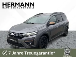 Grau Gebraucht 2025 Dacia Jogger Extreme Van / Kleinbus | 24.205 € (Etwas zu teuer)