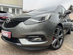 Grau Gebraucht 2017 Opel Zafira Kombi | 8.499 € (Guter Preis)