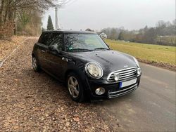 Schwarz Gebraucht 2010 Mini Cooper D Kleinwagen | 6.499 € (Etwas zu teuer)