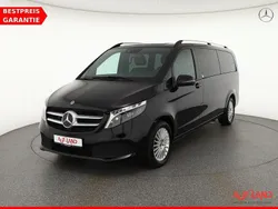 Schwarz Gebraucht 2024 Mercedes V300 Van / Kleinbus | 52.390 €