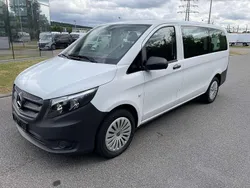 Arktikweiß Gebraucht 2022 Mercedes Vito Van / Kleinbus | 33.979 € (Fairer Preis)