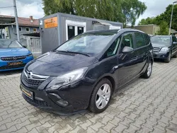Schwarz Gebraucht 2012 Opel Zafira Tourer Edition Van / Kleinbus | 7.700 € (Fairer Preis)