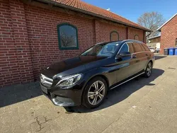 Obsidianschwarz metalliclack Gebraucht 2016 Mercedes C180 Avantgarde Kombi | 17.850 € (Fairer Preis)