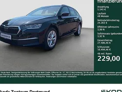 Schwarz Gebraucht 2024 Skoda Octavia Selection Kombi | 29.808 € (Fairer Preis)