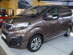 Braun Gebraucht 2019 Peugeot Expert Premium Van | 15.880 € (Etwas zu teuer)