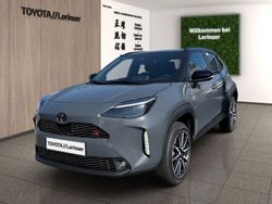 Grau Neu 2025 Toyota Yaris Hybrid Sport Limousine | 37.790 €