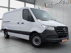 Weiß Gebraucht 2019 Mercedes 316 Van | 26.990 € (Teuer)